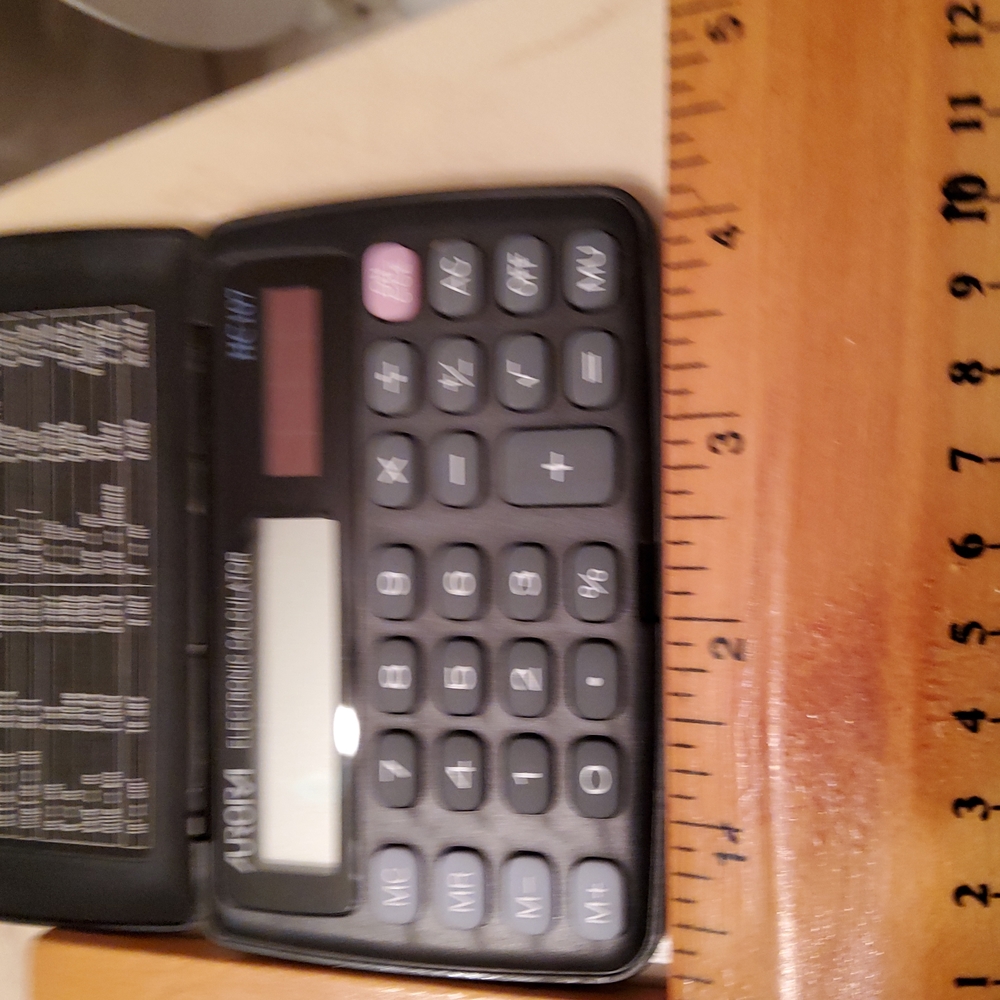 Solar Lighted Compact Electronic Calculator - Picture 5 of 7